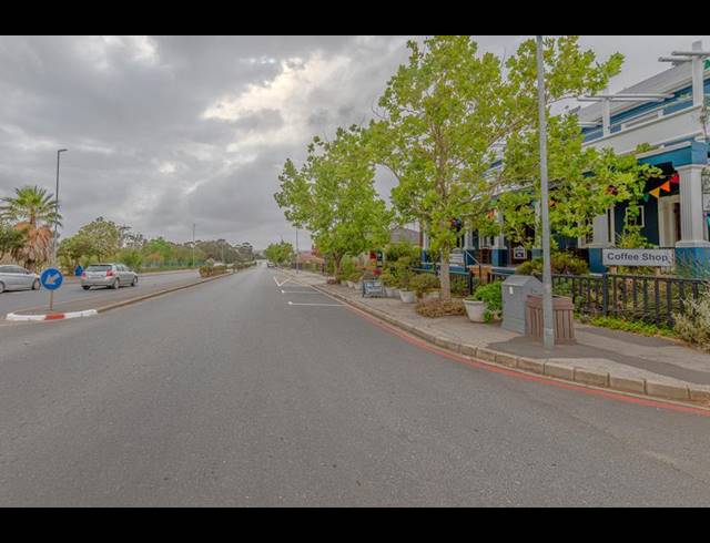 BUSINESS FOR SALE IN RIVIERSONDEREND